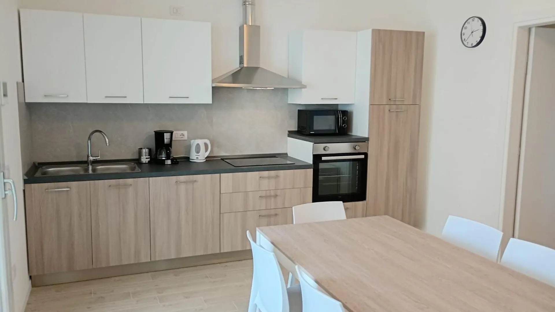 Residence Florinas Con Piscina - Family Apartments לידו די ג'סולו
