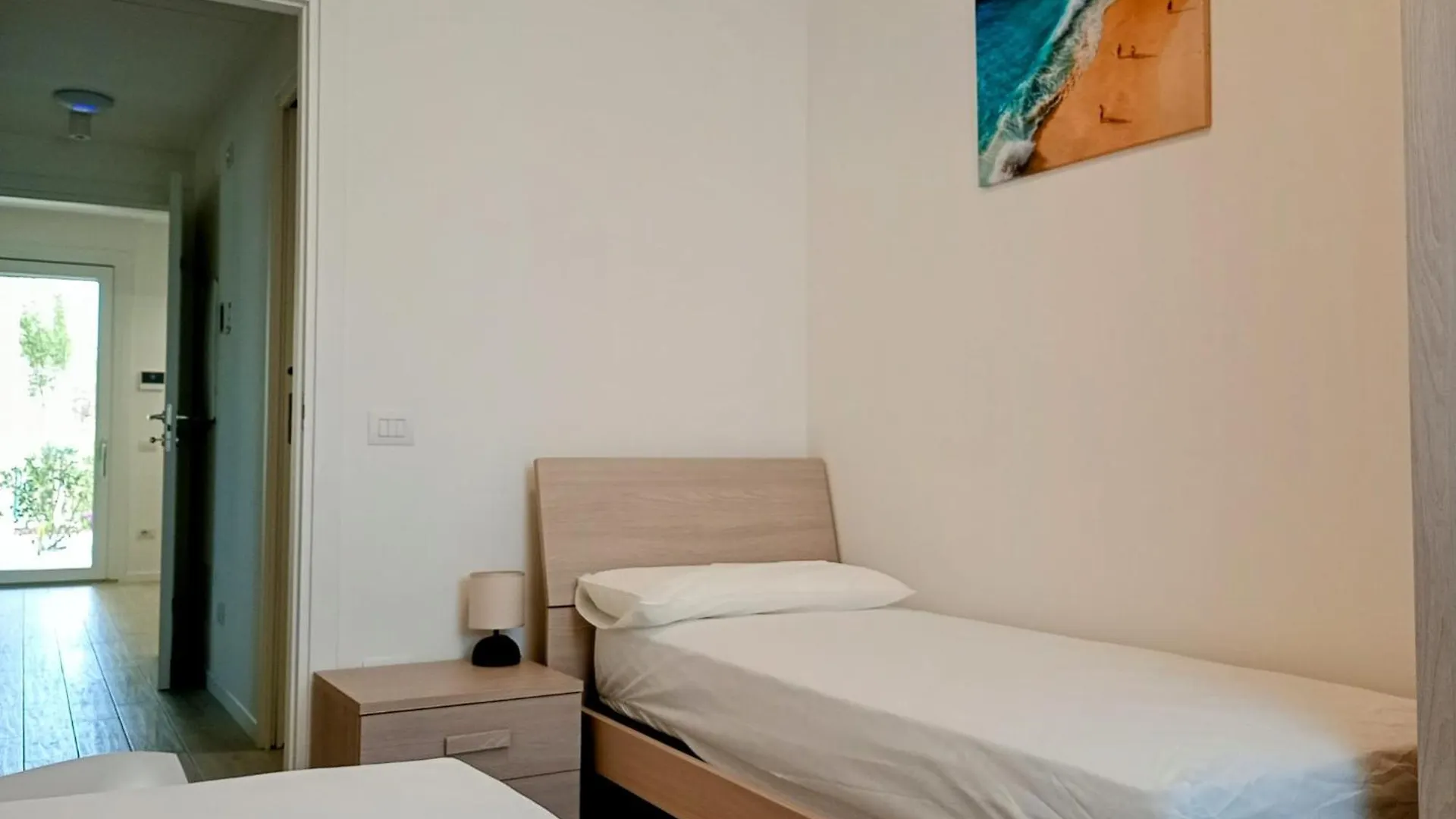 Residence Florinas Con Piscina - Family Apartments לידו די ג'סולו